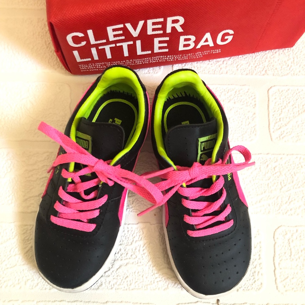 Puma Neon & Black Sneakers - Picture 4 of 5